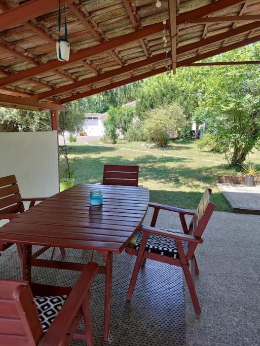 Apartamento Chez Chapelle In The Heart Of The Gascony With Pool And Hot Tub Auch Exterior foto