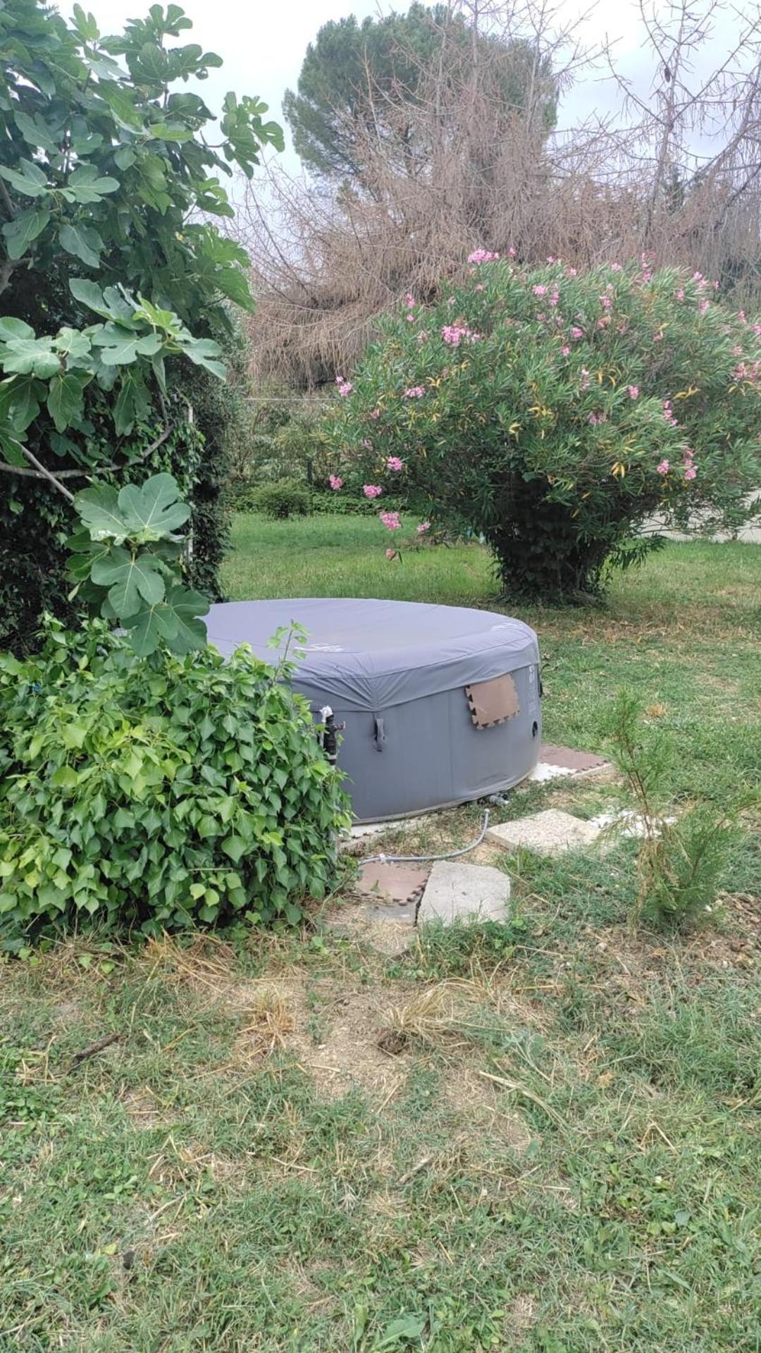 Apartamento Chez Chapelle In The Heart Of The Gascony With Pool And Hot Tub Auch Exterior foto